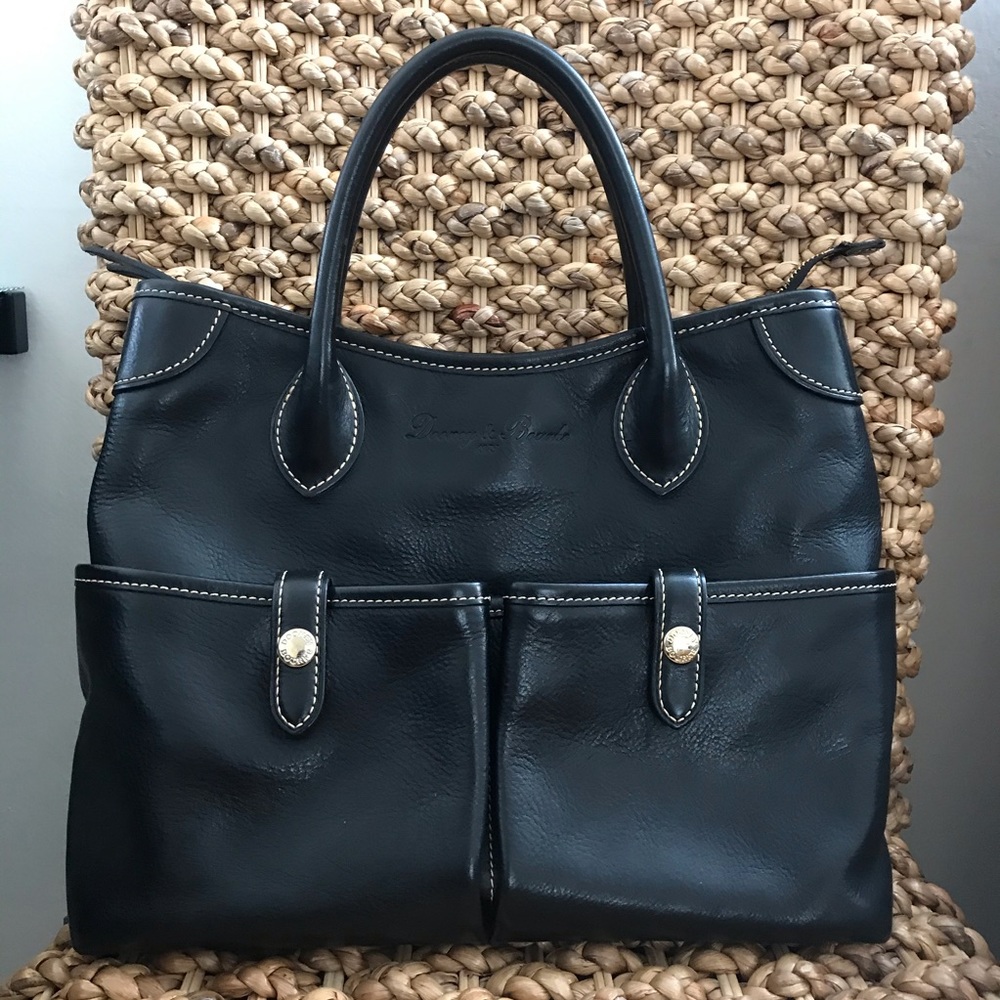 Dooney & Bourke black  leather tote satchel